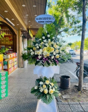 hoa chia buon kinh vieng